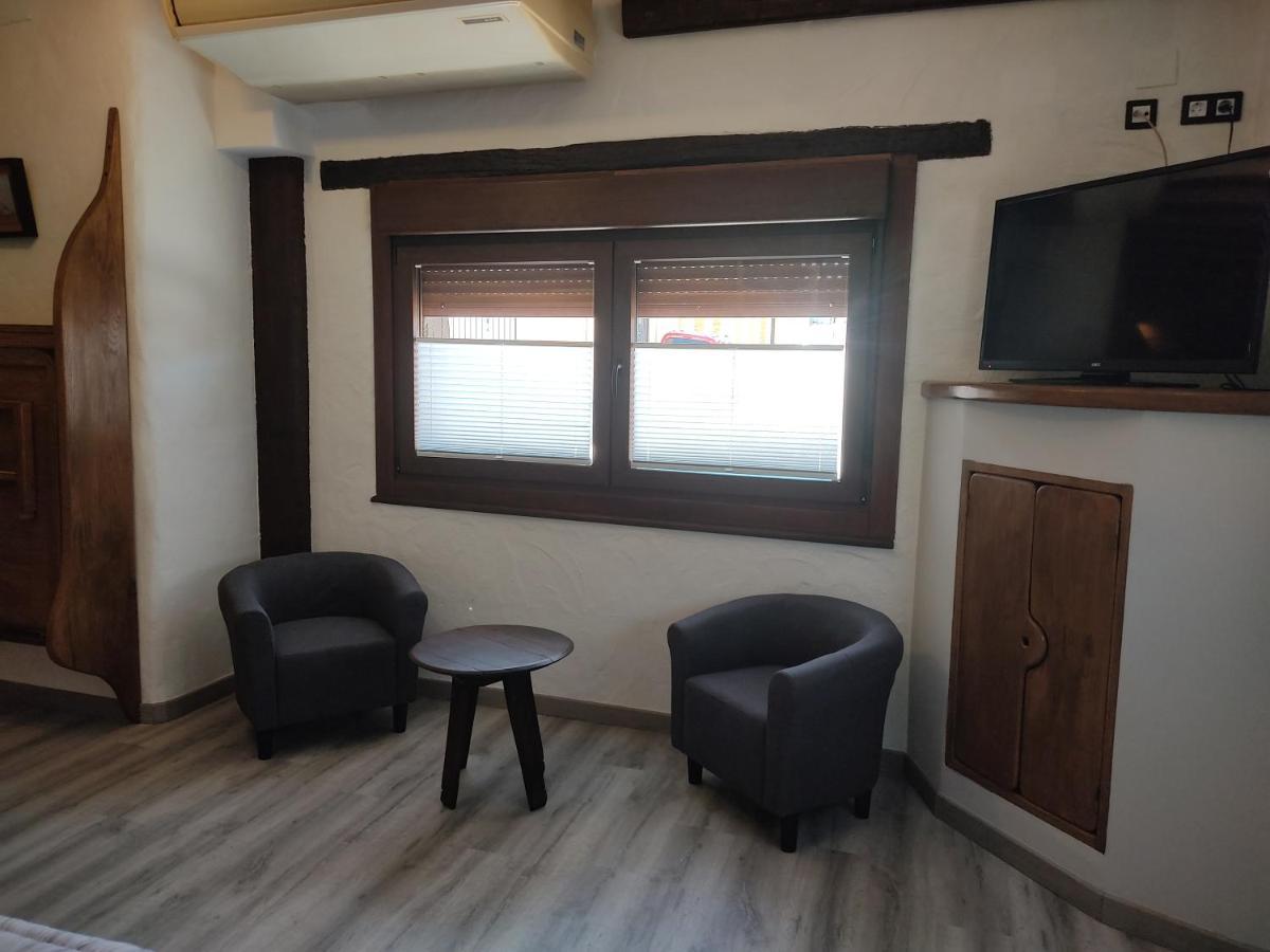 Hostal Suetxe Los Arcos Exteriér fotografie