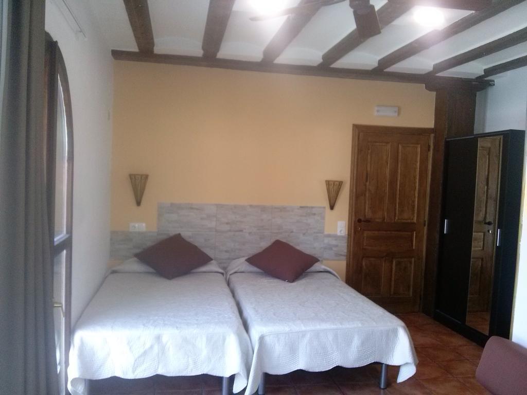 Hostal Suetxe Los Arcos Exteriér fotografie