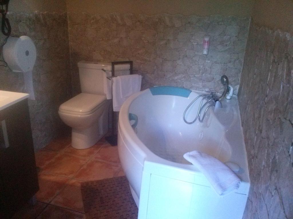 Hostal Suetxe Los Arcos Exteriér fotografie