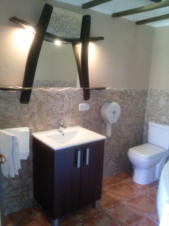 Hostal Suetxe Los Arcos Pokoj fotografie